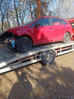 Rozpredám Seat Ibiza ST 1.2Tdi 55kw CFWA 2011