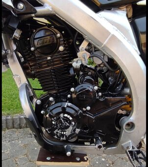 Mikilon 250 mzk kayo diaboliny pitbike 250