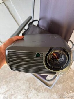 Projektor IBM iLV300