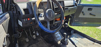 Suzuki Samurai - rôzne náhradné diely