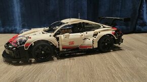 Predám Technic 42096 Porsche 911RSR