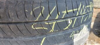 Predam letne pneu 2x 245/45R18 Michelin