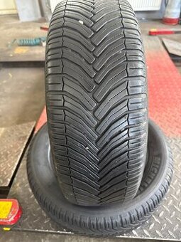 Celoročné pneu 185/60R15 viem aj prezuť