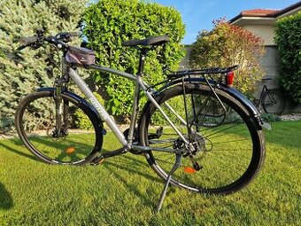 Nový Trekingový bicykel 