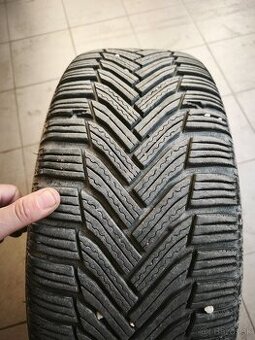 4x108  R16   215/55 R16
