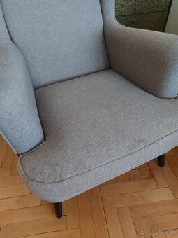Kreslo / ušiak