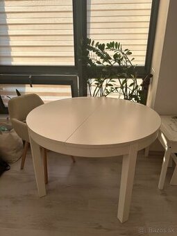 Jedálensky rozkladací stôl IKEA