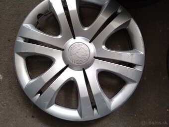 Fabia 15" plechy plus originál puklice