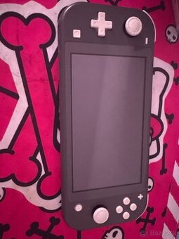 NINTENDO SWITCH LITE - 1