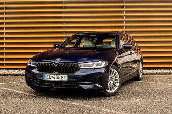 BMW Rad 5 Touring 530e Laser, v Záruke 2026, Adaptive, 4Zone