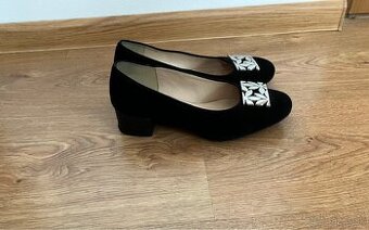Dámske čierne lodičky - 1