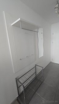 Ponúkame interiérový nábytok lacno - REZERVOVANÉ