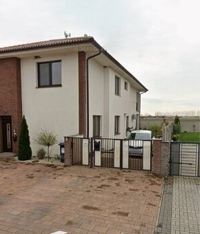 3 izbový byt s vlastnou záhradou - 1