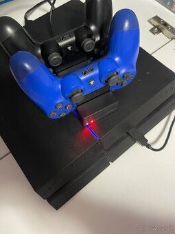 Playstation 4  1T PS4 plus 2x ovldač