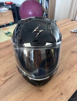 Prilba Scorpion Exo