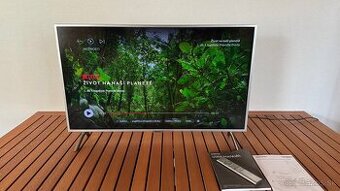 Samsung QLED 32” 4K Ultra HD Smart TV (GQ32Q50RGUXZG)