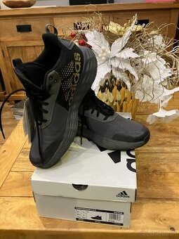 Letné adidas tenisky