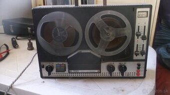 Kotúčový megnetofon Tesla B 700