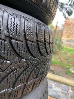Zimné pneu 205/60 R16
