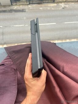 Na predaj: PlayStation 4 500 GB (FW 10.01) + 2 ovládače + US