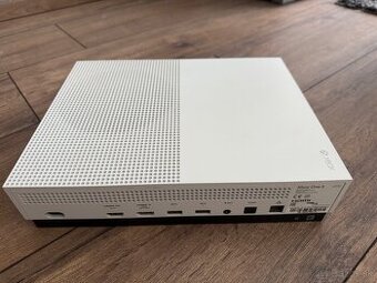 Xbox one X