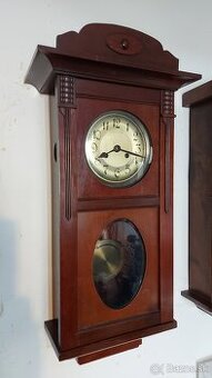 Predám funkčné starožitné hodiny DUFA polbicie dvojton