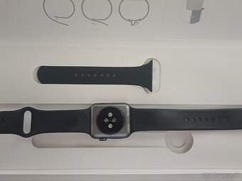 Apple Watch nefunkcne s remienkom