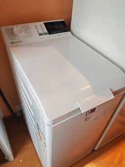 Práčka elektrolux