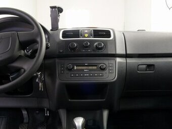 Kupim autoradio Skoda BEAT