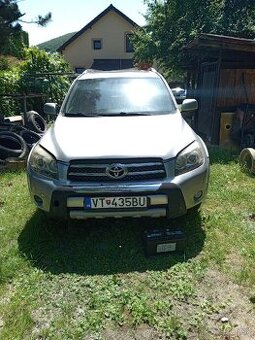 Toyota rav4 diely