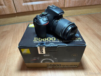Nikon D5600
