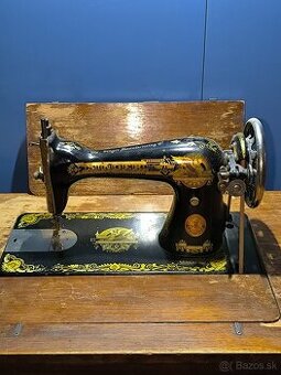 Singer šijací stroj (201K) rok výroby 1935
