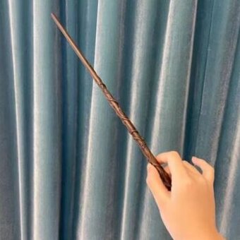 Prútiky Harry Potter, Hermiona a Dumbledore, bázový prútik