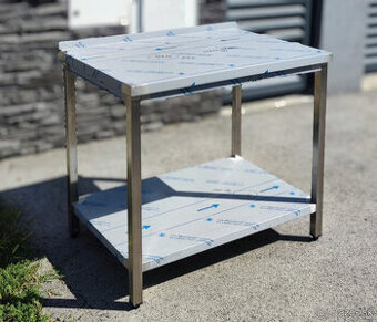 nerezové pracovné stoly, rozrábkové, nerezová oceľ