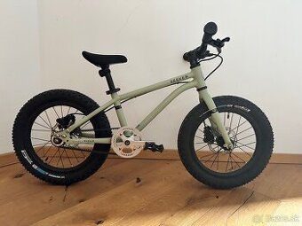 Early Rider Seeker X16