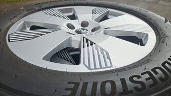 Alu kola Audi E-Tron Aero r19" 80% vzor