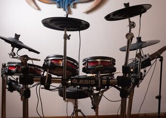 Predám málo používanú biciu súpravu (Alesis Crimson II)