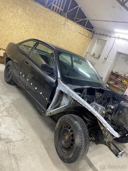 bmw e36 coupe karoséria kasňa