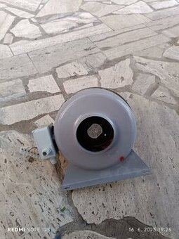 Industrialny ventilátor Cosmo RRV 100 EC