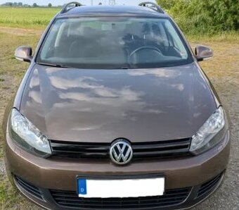 VW GOLF 1.4 16V , 59kw , benzin ( SLEVA )