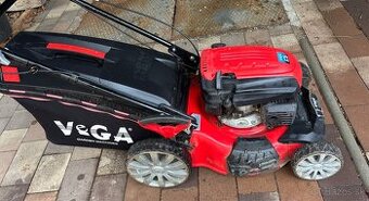Predám benzínovú kosačku s pojazdom Vega46