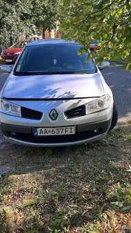 Predam auto Renaut