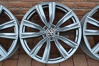 5x112 R20 Hlinikove disky Original VW Tiguan II R-line