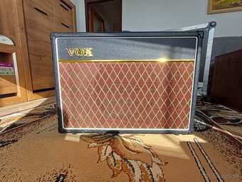 VOX AC15C1 + case - 1