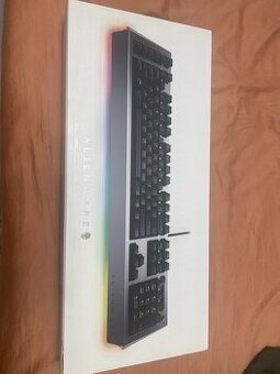DELL Alienware AW768 klávesnica