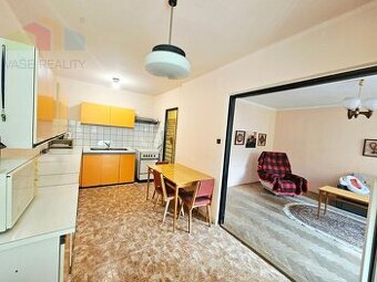 REZERVOVANÝ - Trojizbový byt v kúpeľnom meste Trenčianske Te