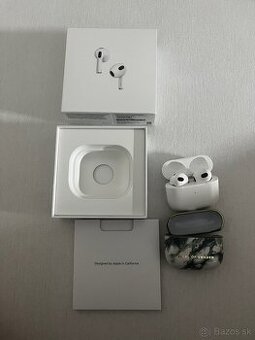 Apple AirPods 3. generácia, s nabíjacím puzdrom Magsafe