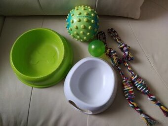 Sada pre psa: misky pre psa + 2 nové hračky (osobný odber) - 1