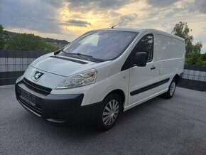 Peugeot expert 1.6 hdi 66kw rok 2009 biely
