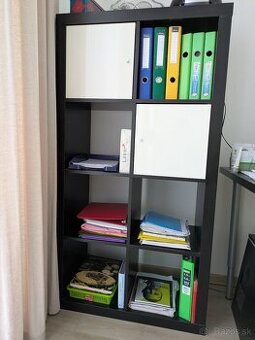 Knižnica/policový diel